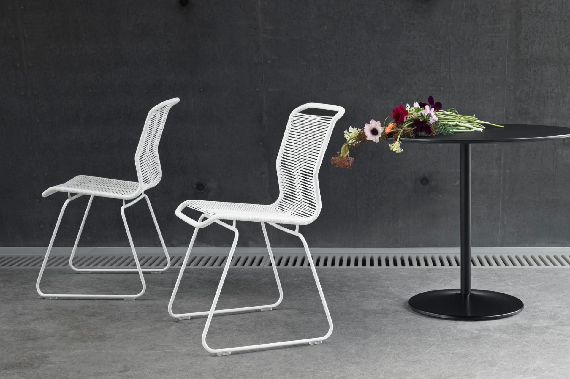Panton Table Montana