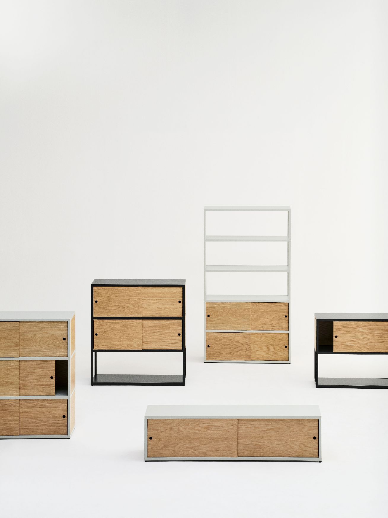 New Order Combination 207 shelving system HAY