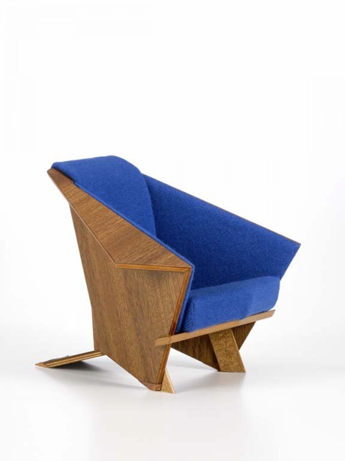 Taliesin West Armchair Miniatur Chair Vitra