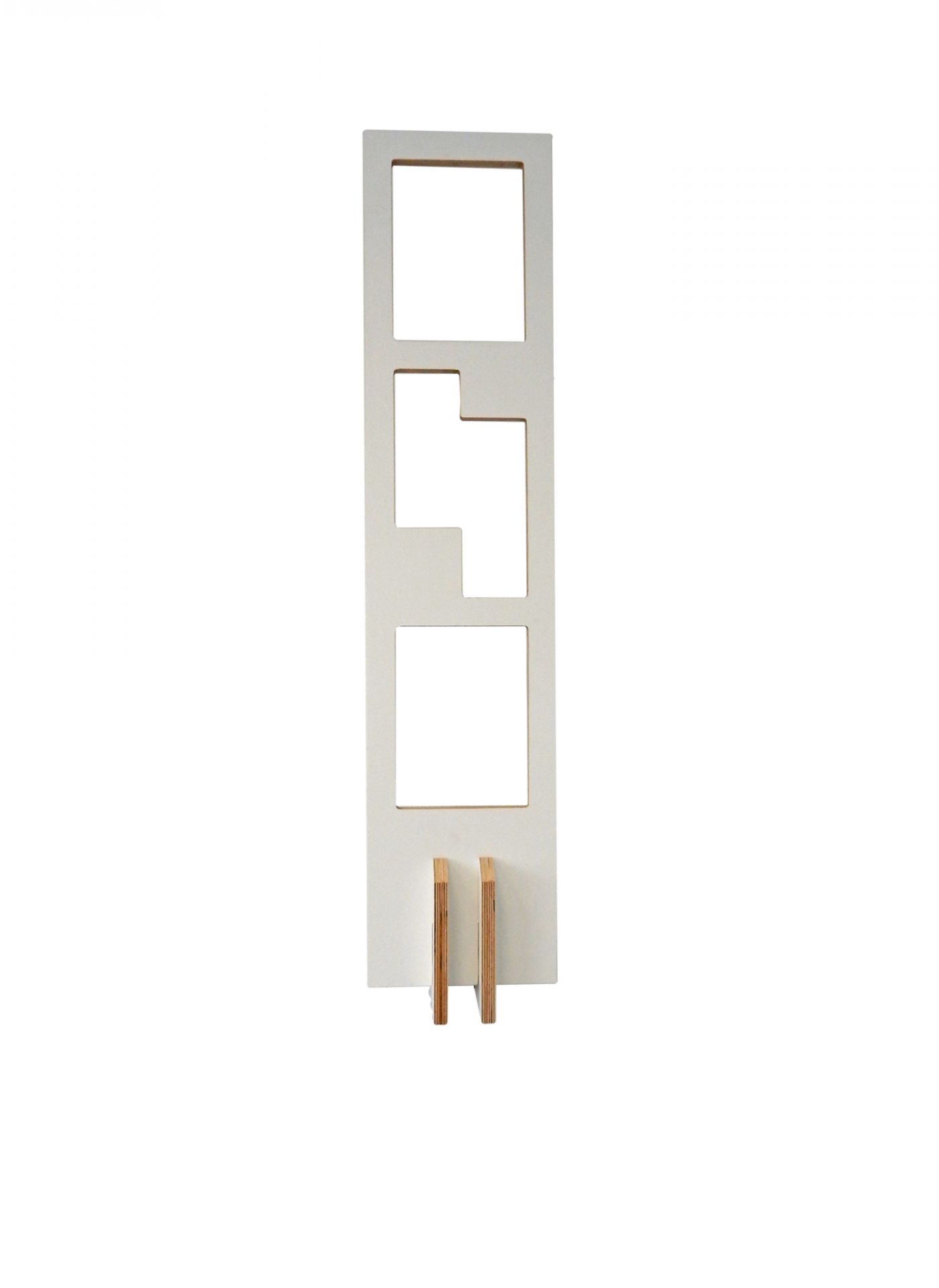 Lesestoff bookcase Tojo
