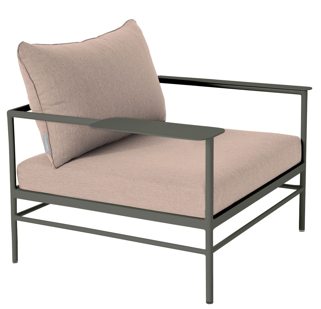 Rivage lounge chair with armrests Outdoor Fermob
