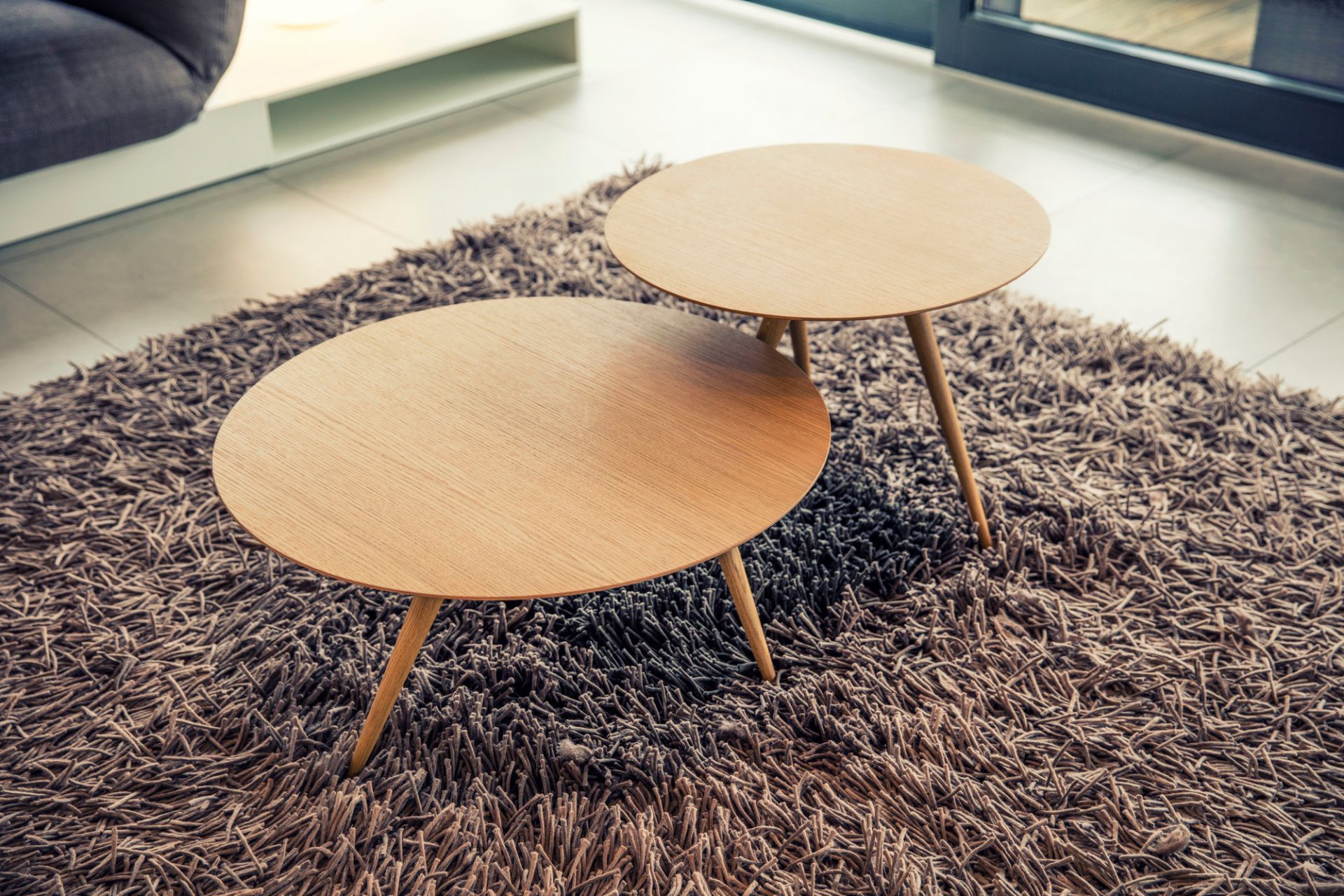 Turn high side table natural oak Maigrau
