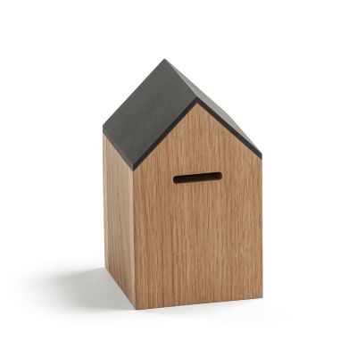Money saving house Side by Side