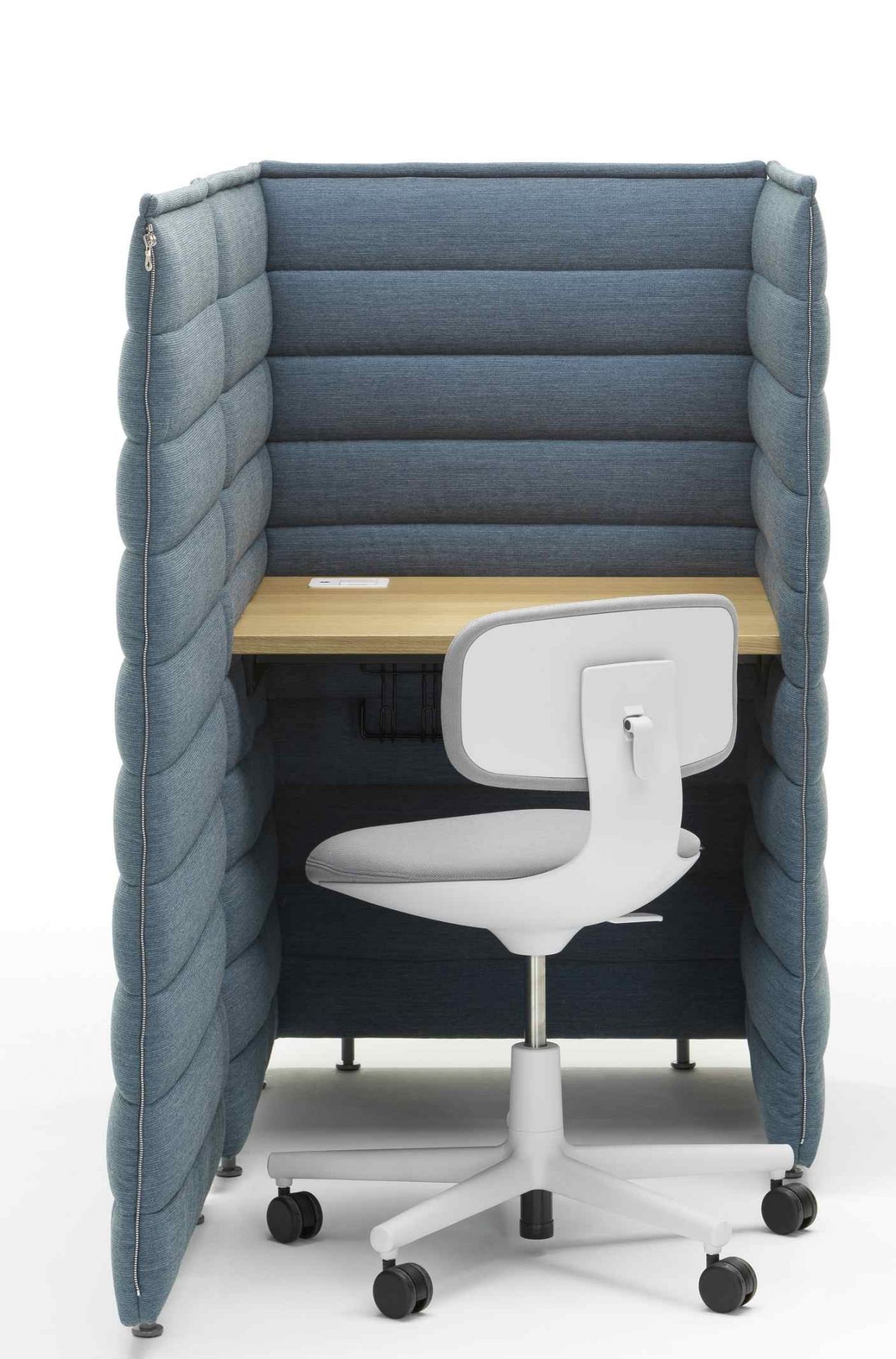 Alcove Plus Desk Small Desk Vitra