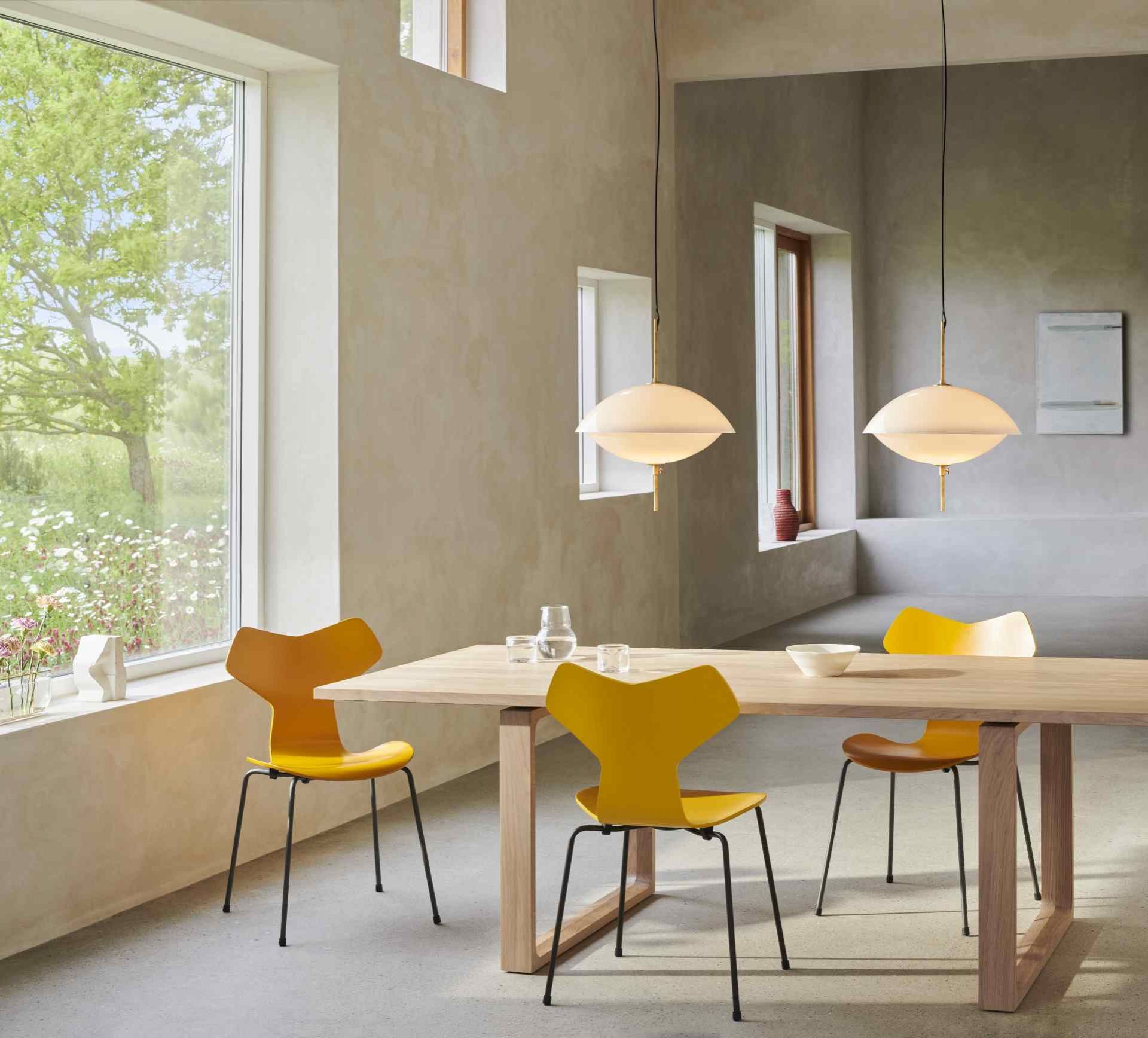 Clam Pendant lamp Fritz Hansen