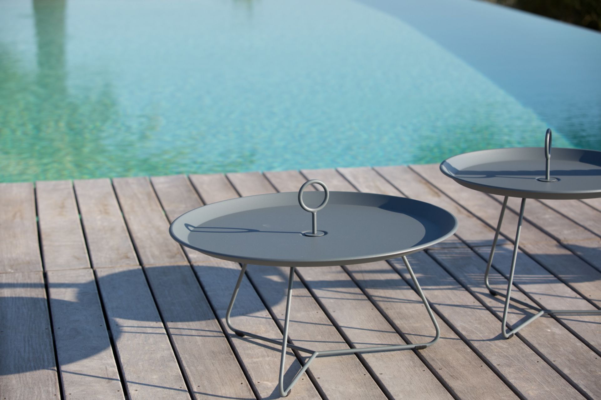 Eyelet Outdoor / Indoor side table medium Houe