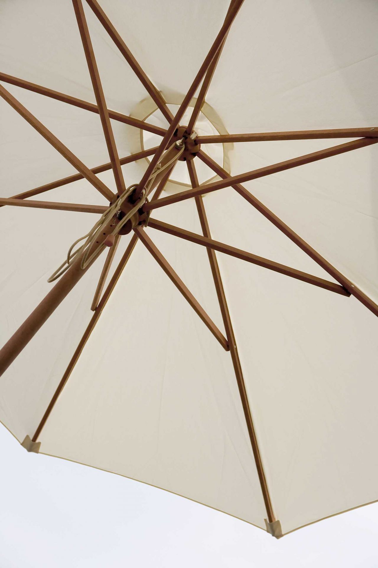 Messina Parasol Skagerak by Fritz Hansen Ø 210 cm / Off white
