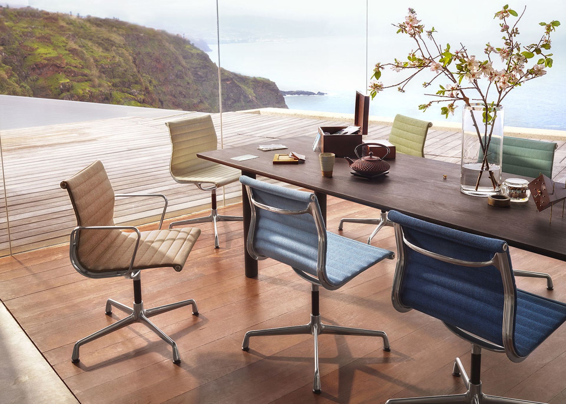 Aluminum Chair EA 101 / EA101 Chair Vitra