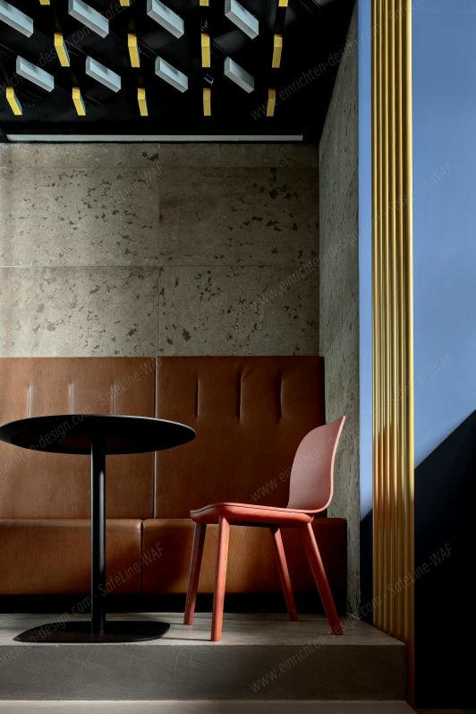 Aeon Chair Chair Zeitraum