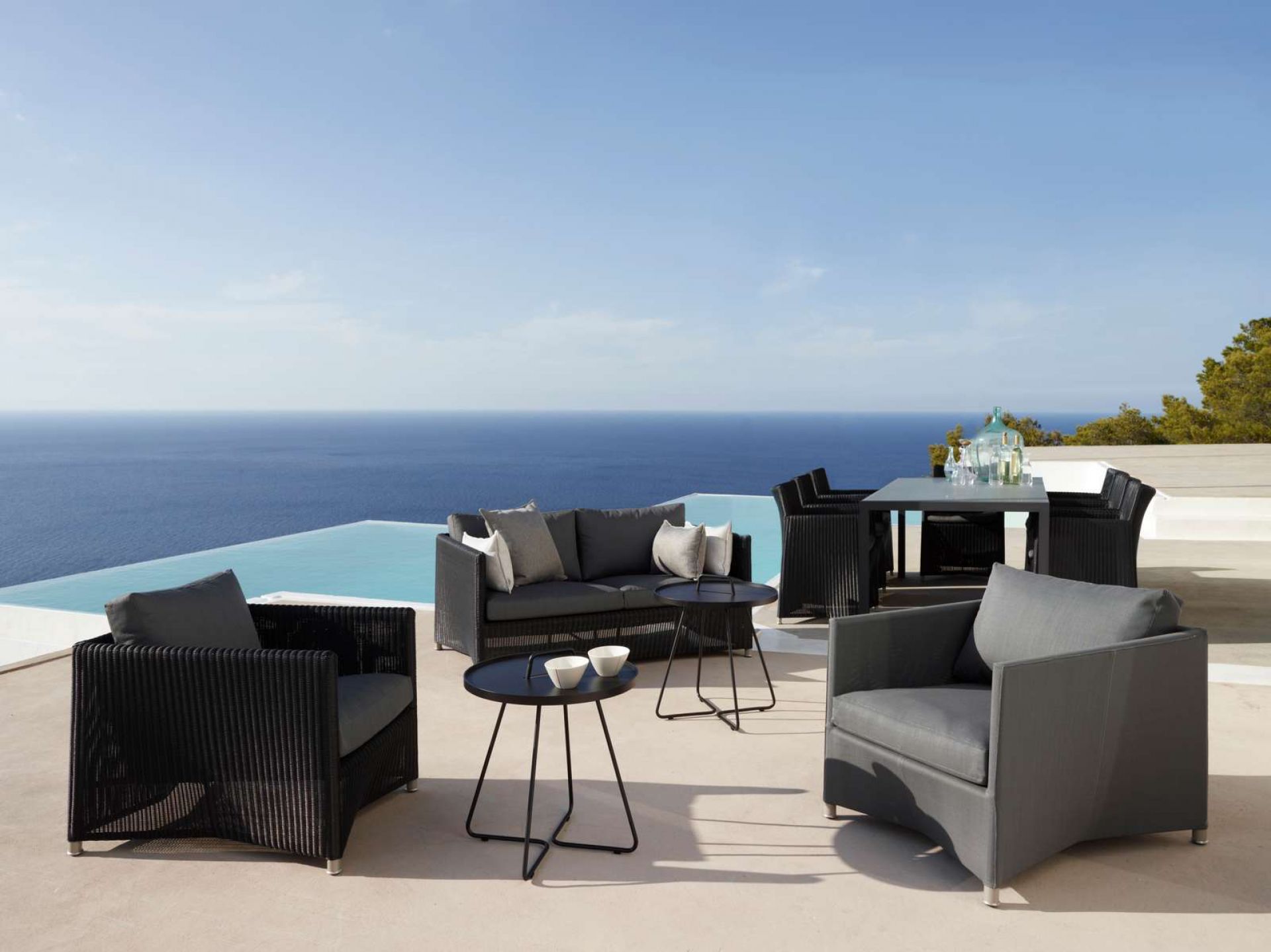 Diamond Outdoor 2-seater Sofa Cane-Line