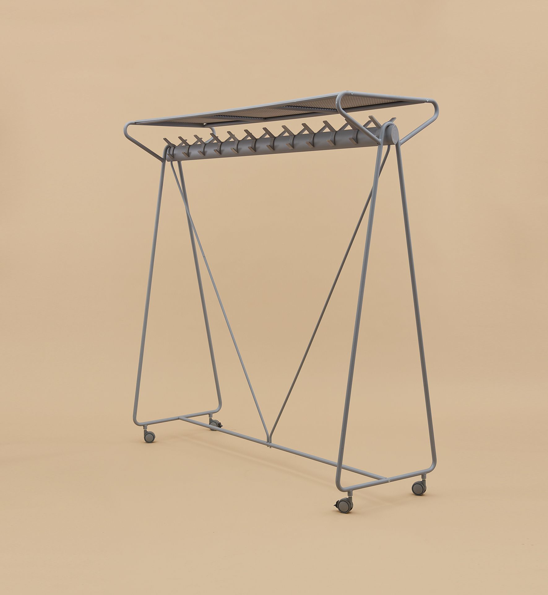 Ellipse Coat hanger on wheels with top shelf Segis
