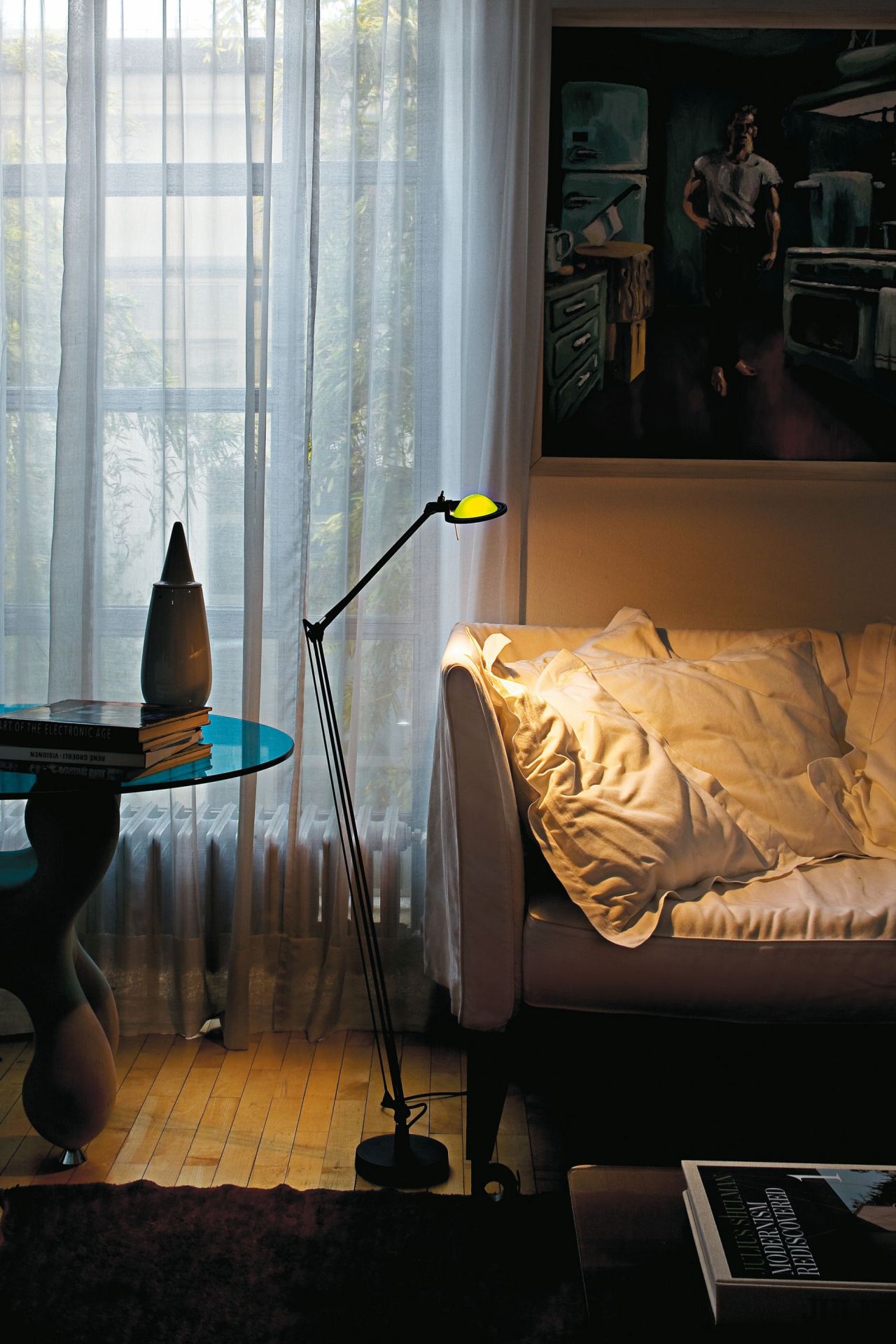 D12 Berenice floor lamp black Luceplan