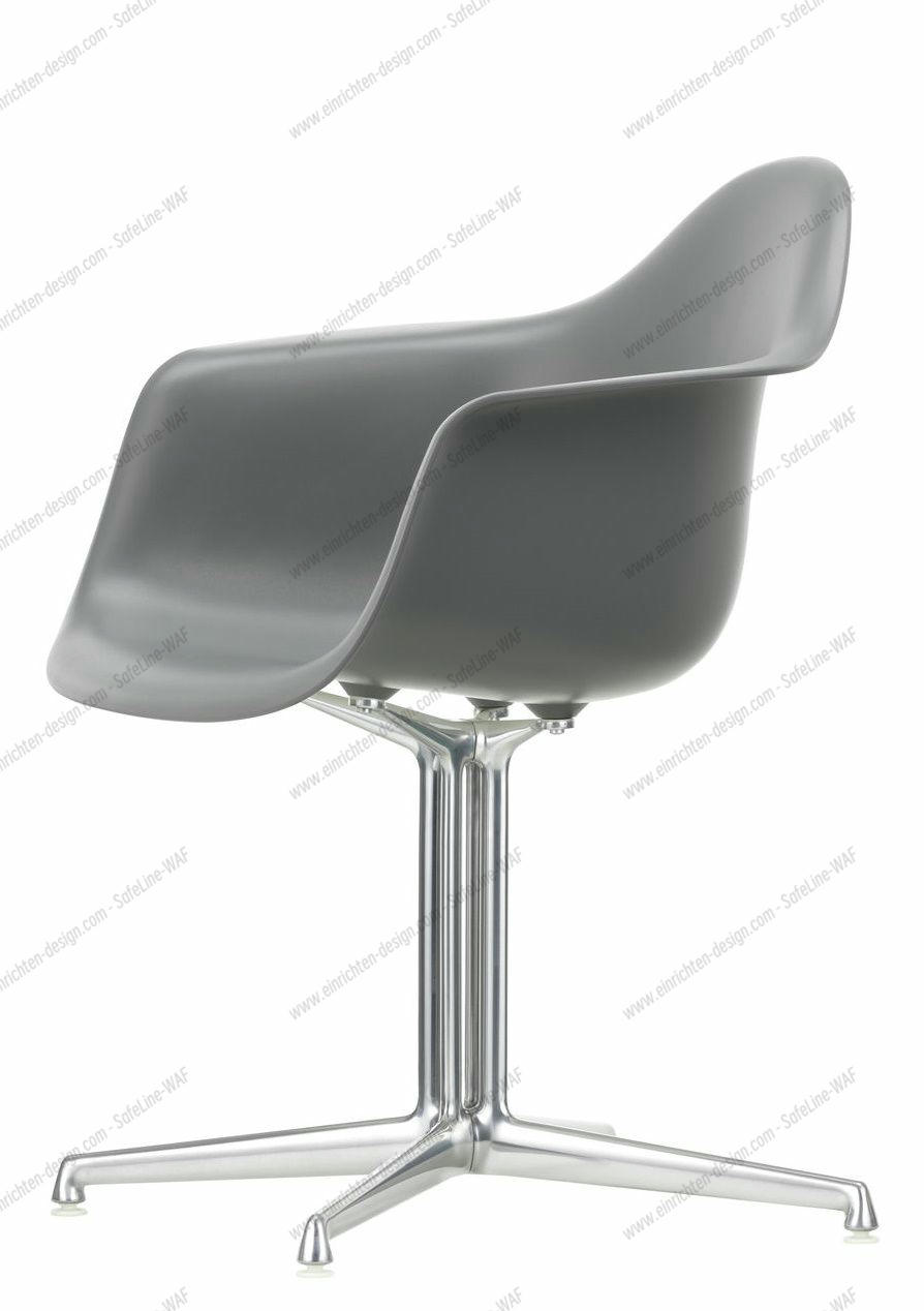 Eames Plastic Arm Chair DAL Chair Vitra