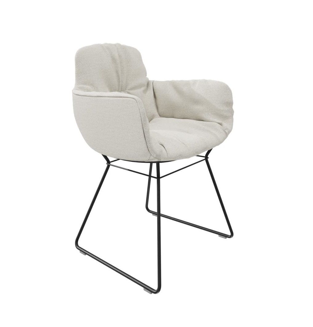 Leya chair armrest high Fabric Safire Freifrau Manufaktur