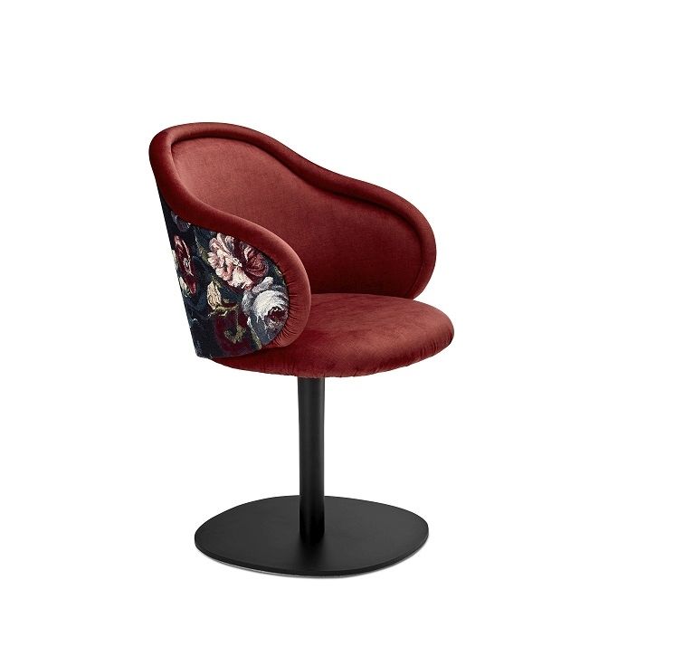 Ona 2020 Curved Armchair Freifrau Manufaktur