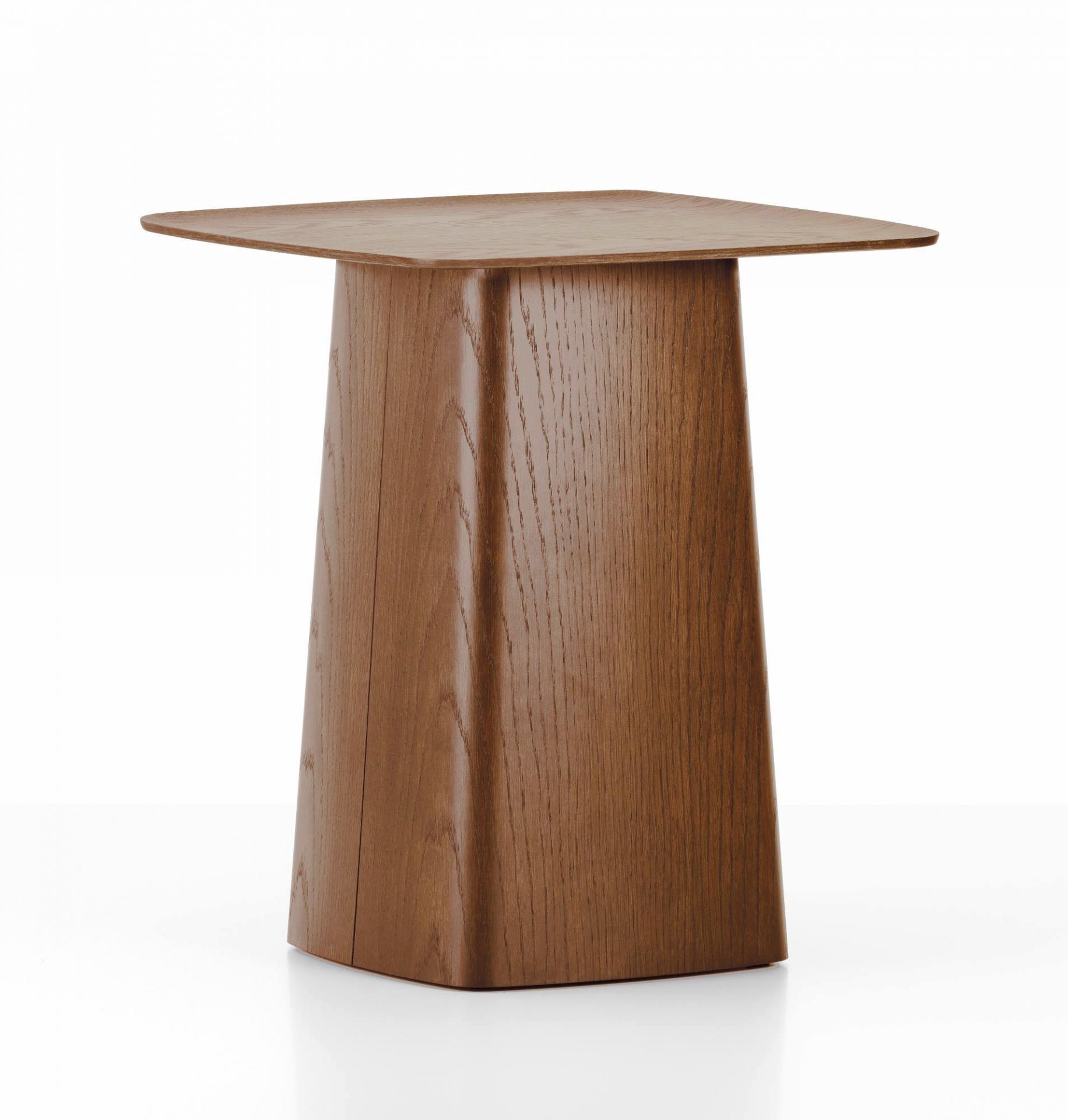Wooden Side Table walnut medium Vitra