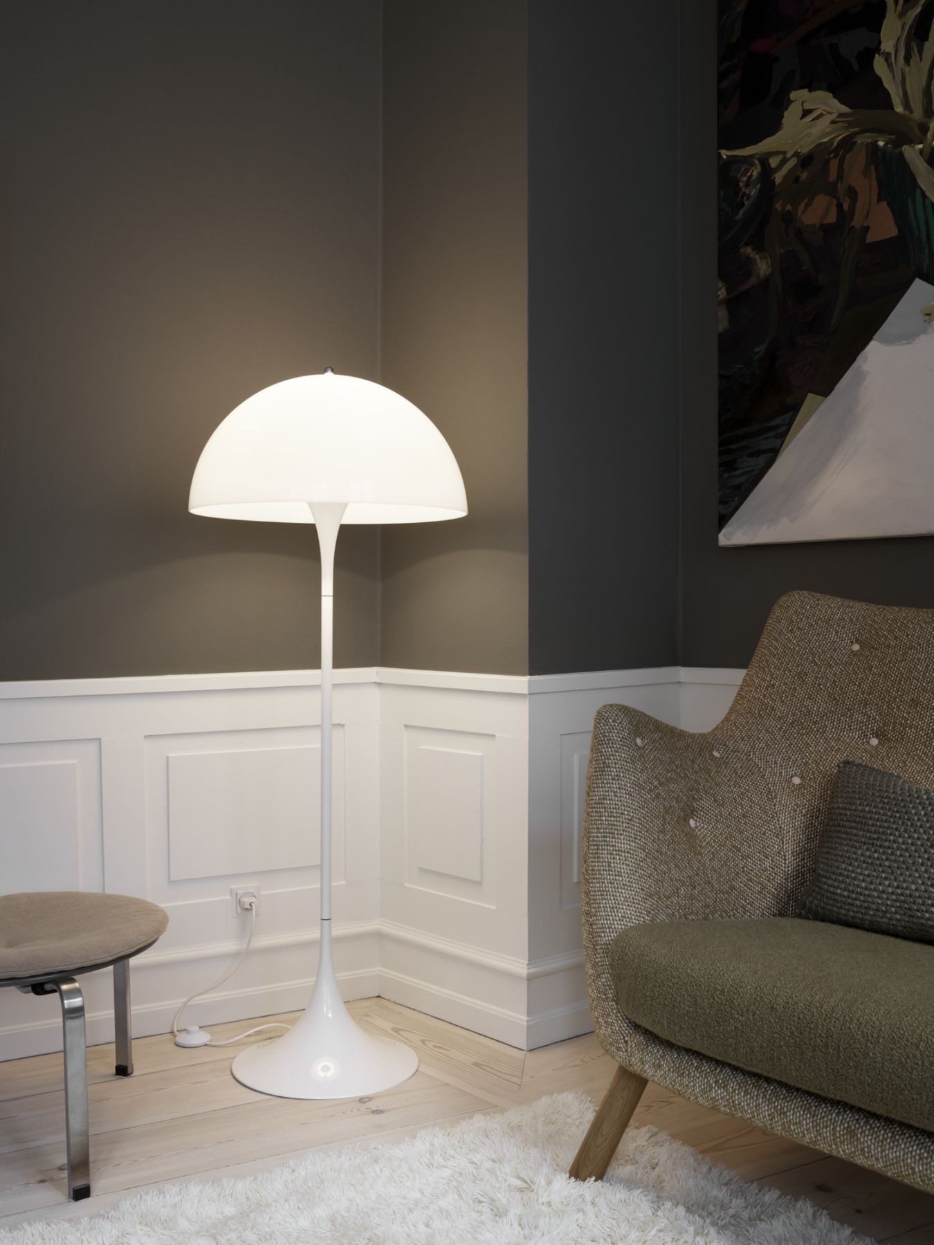 Panthella floor lamp Louis Poulsen