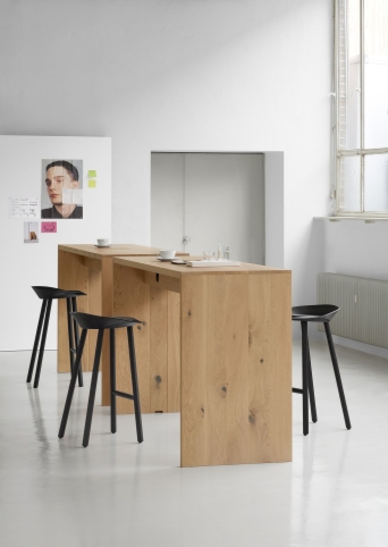 ST10 Jean Stool e15