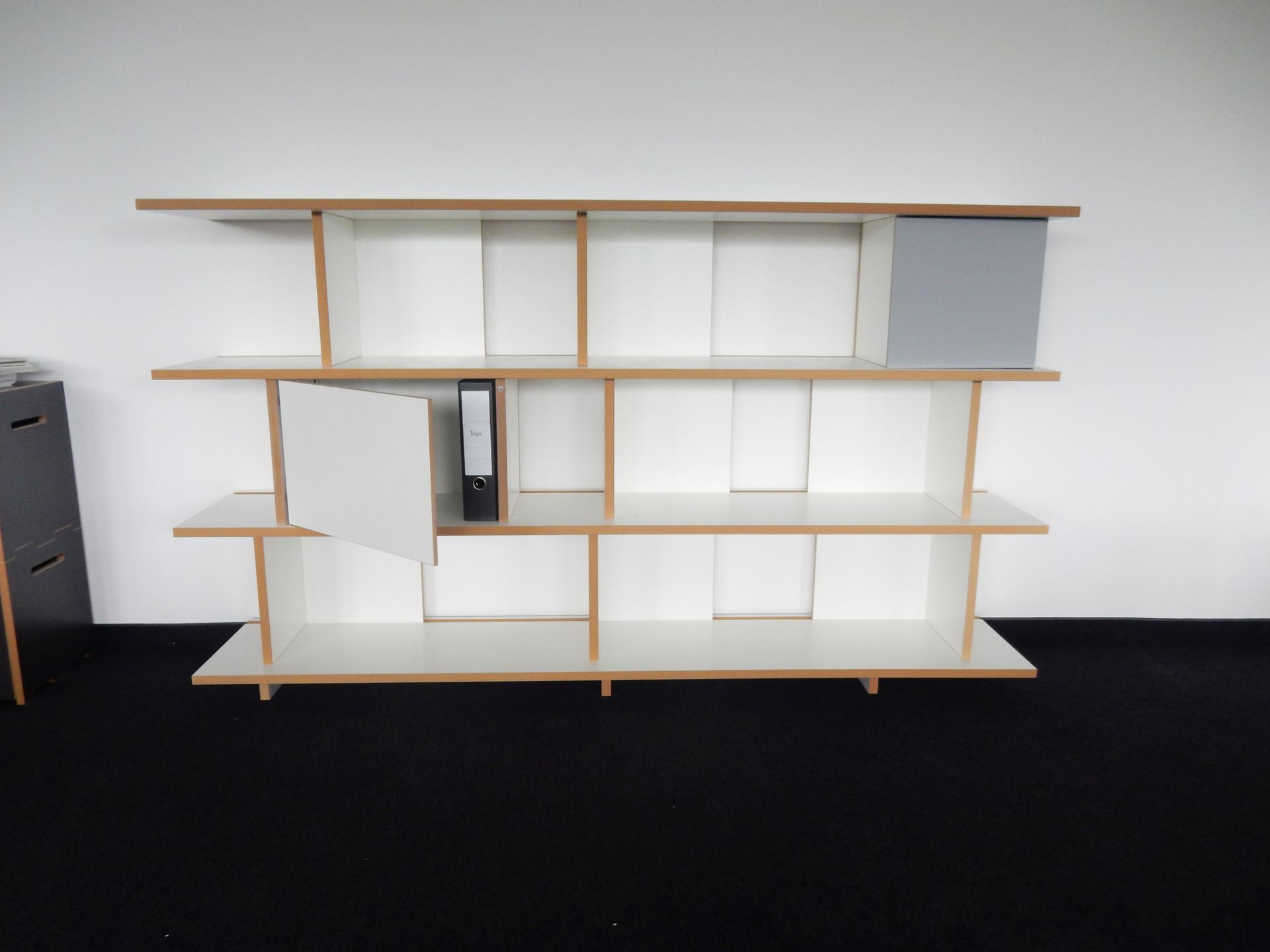 Stell shelf door module Tojo