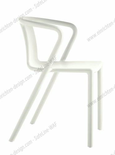 Weißer Air Armchair Stuhl von Magis, Indoor/Outdoor Möbel mit Armlehnen, modernes Design.