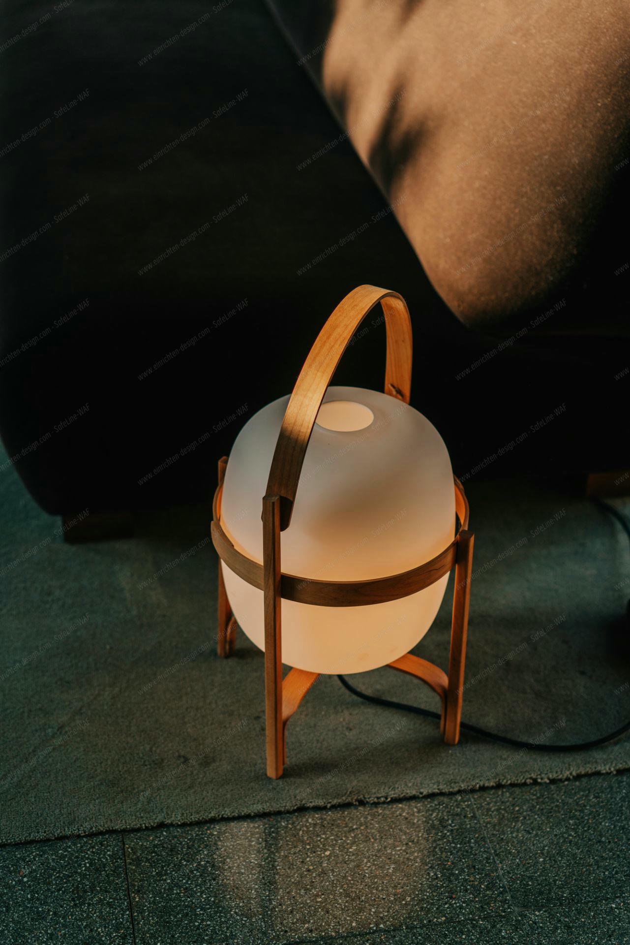 Cesta Table Lamp / Table Lantern Santa & Cole
