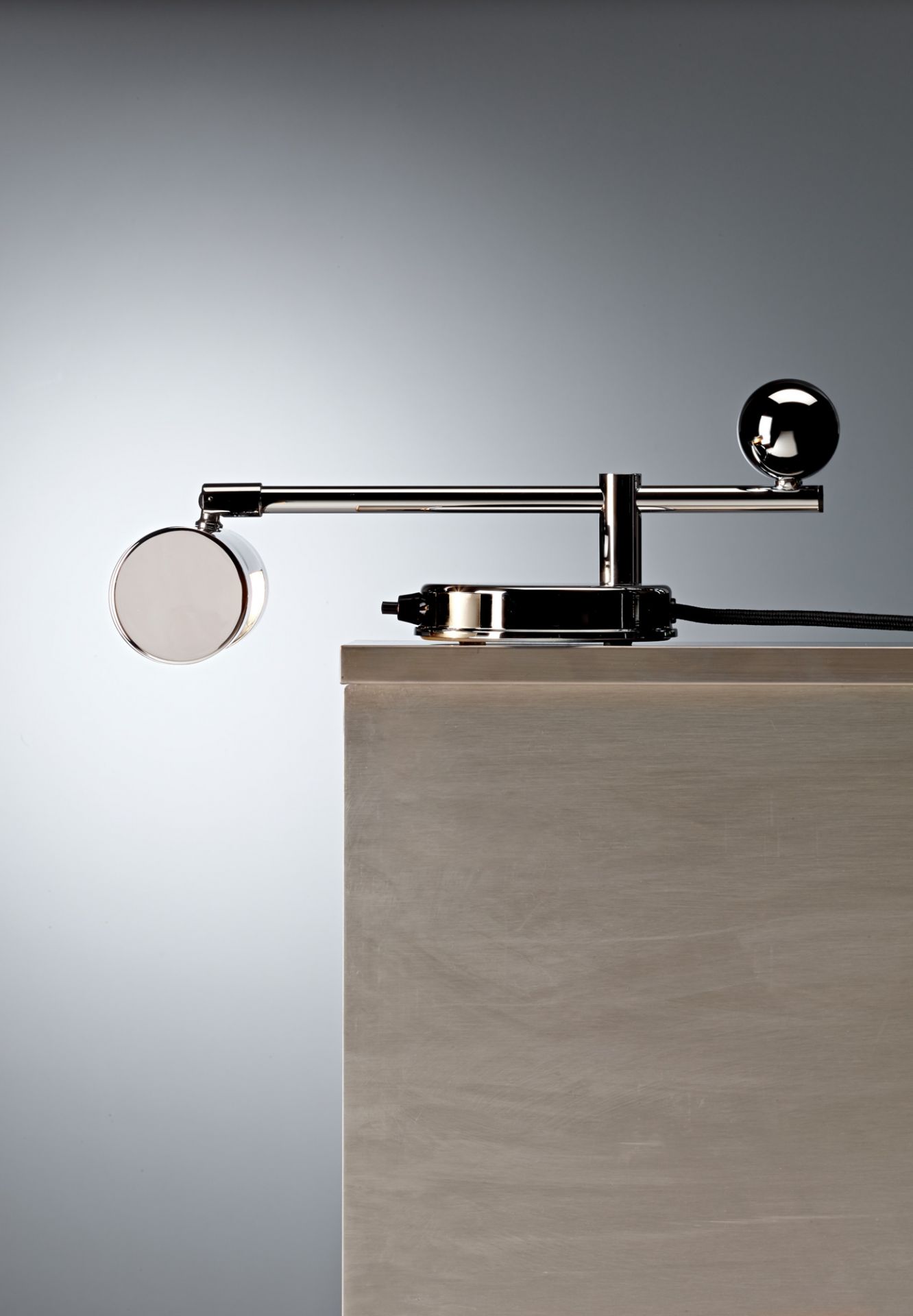 DS 28 / DS28 De Stijl Piano Lamp Tecnolumen