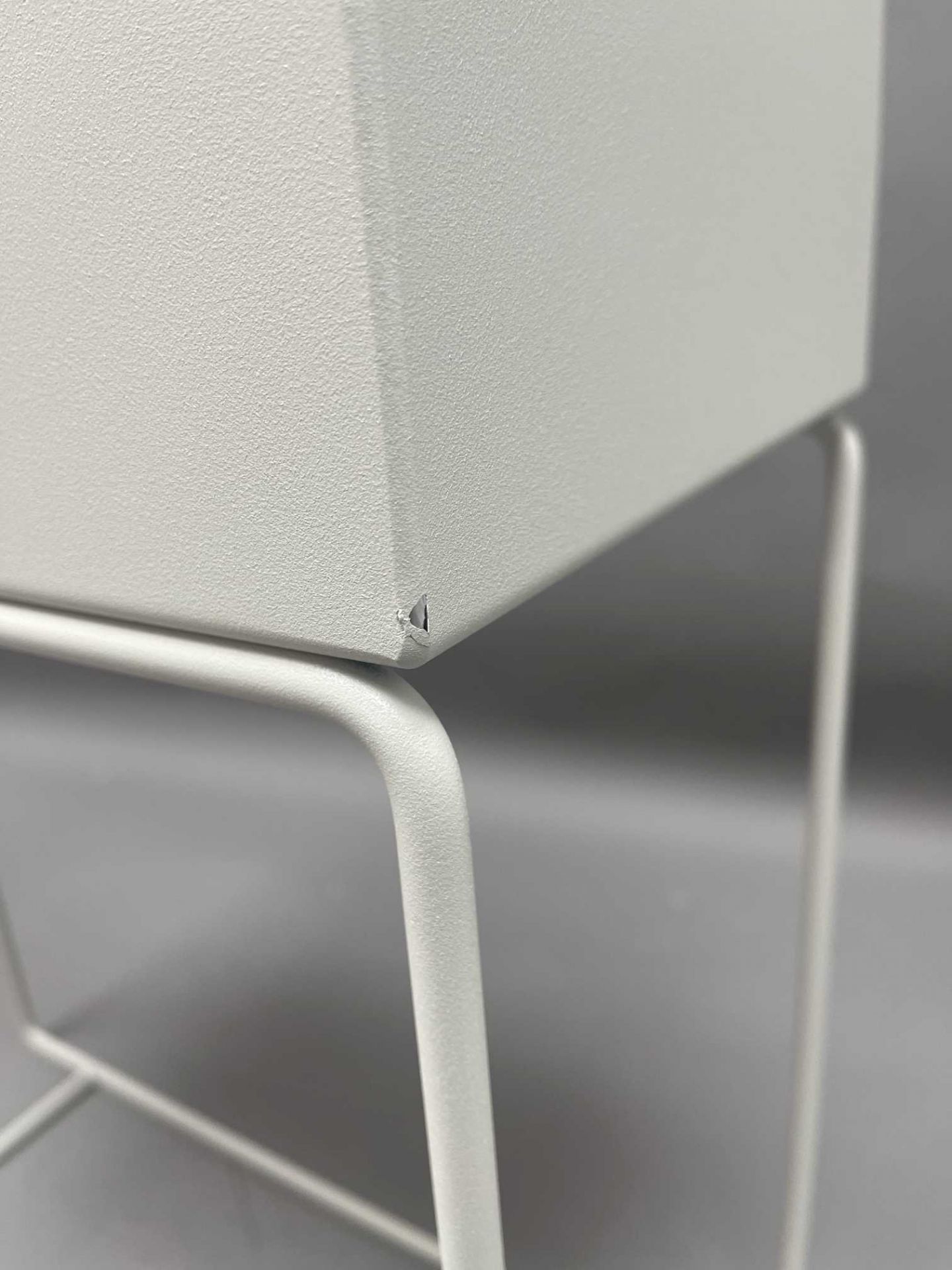 Plant Box LIGHT GREY Ferm Living MÄNGELEXEMPLAR