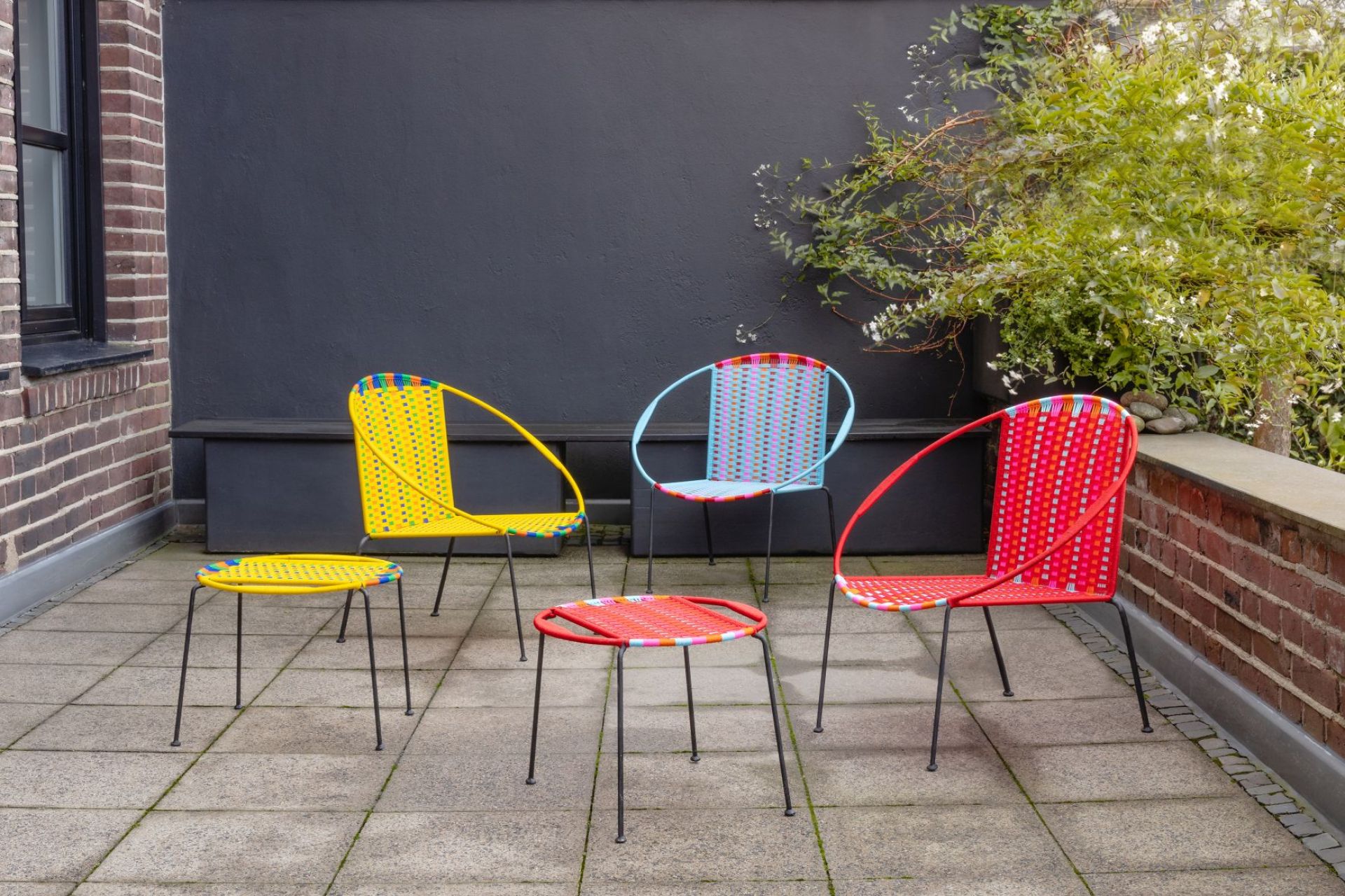 TOGO Lounge Chair Remember