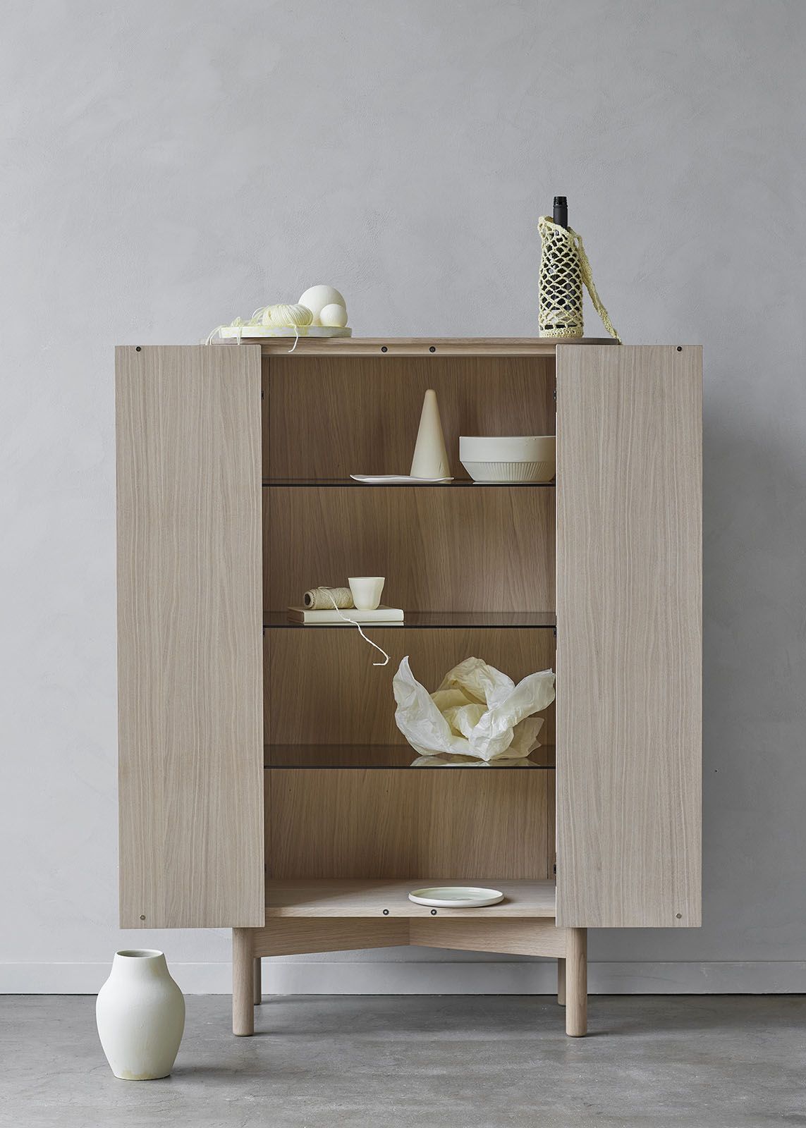 Loud cabinet light oak Northern