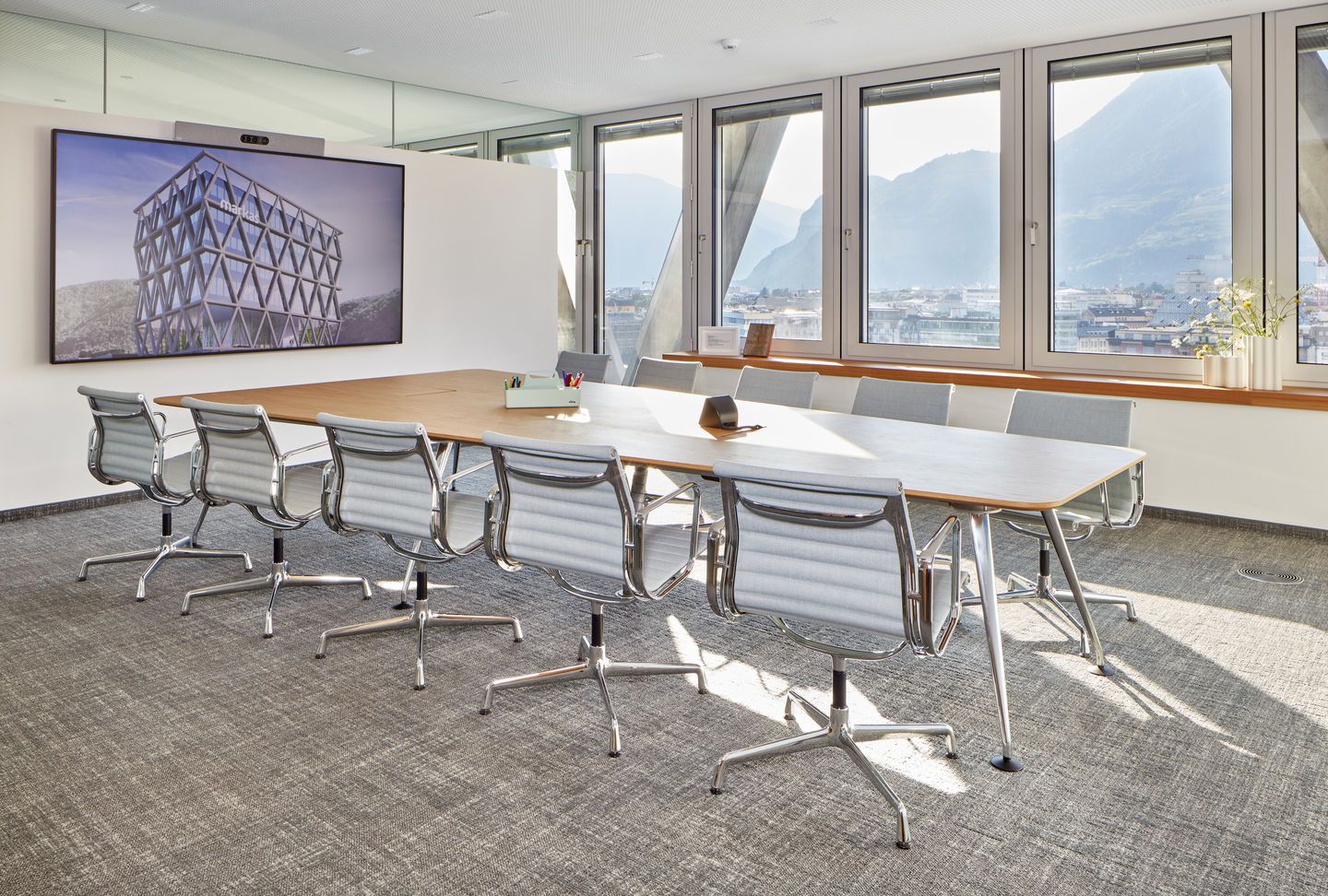 Aluminum Chair EA 103 / EA103 Chair Vitra