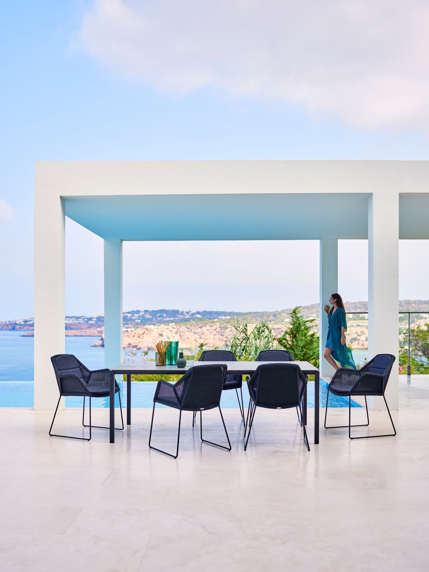 Pure Outdoor Dining table large W 280 x D 100 x H 73 cm Light grey frame Concrete grey top Cane-Line