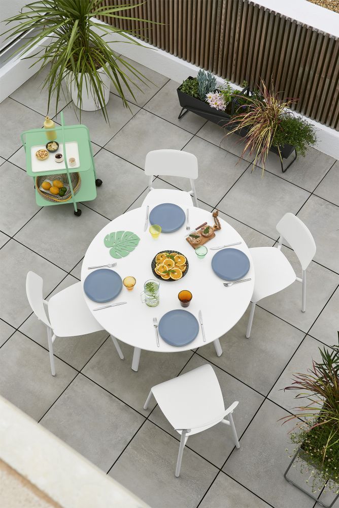 SO'O Outdoor Dining Table Fermob SO'O Outdoor Dining Table Fermob