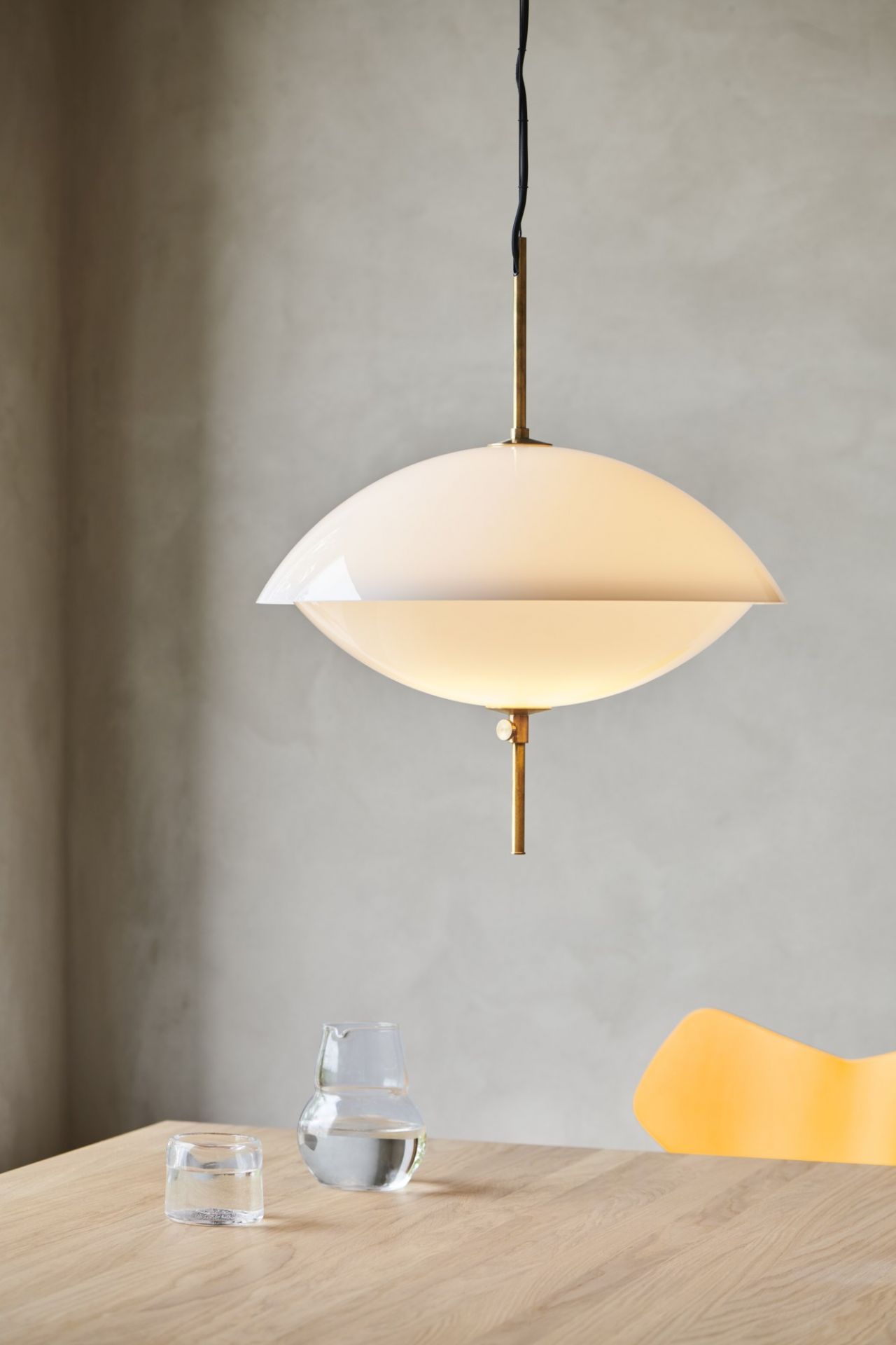 Clam Pendant lamp Fritz Hansen