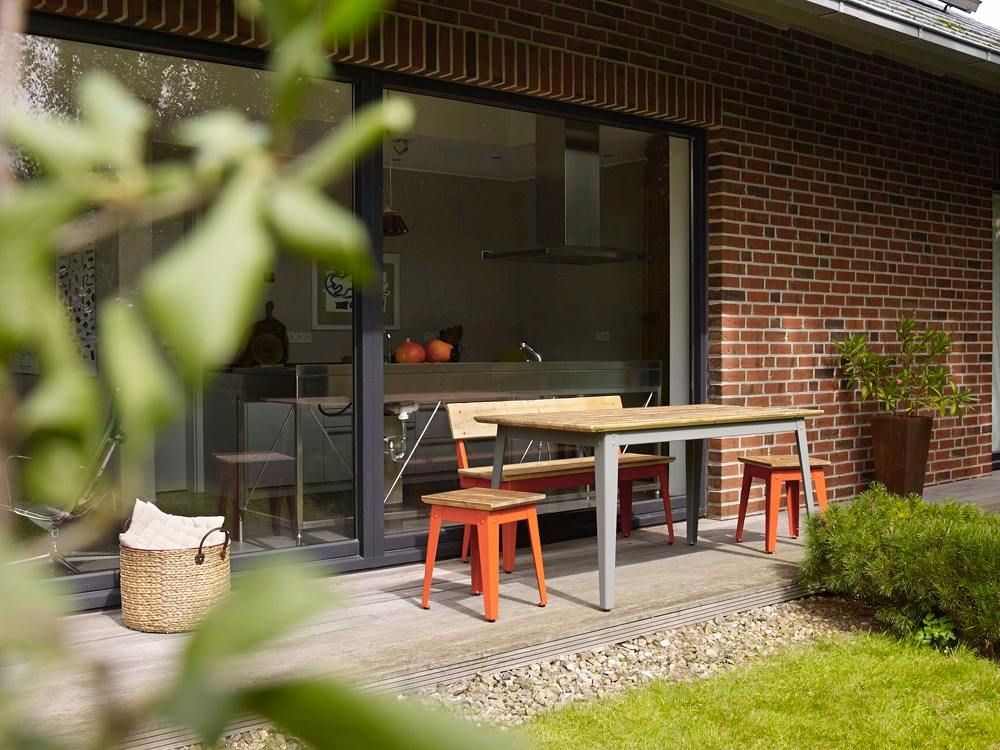 6Grad Outdoor Stool Jan Cray