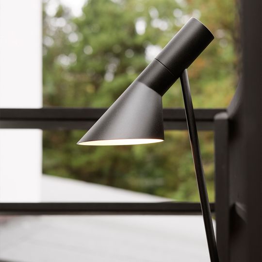 AJ Garden Bollard Light Long Louis Poulsen