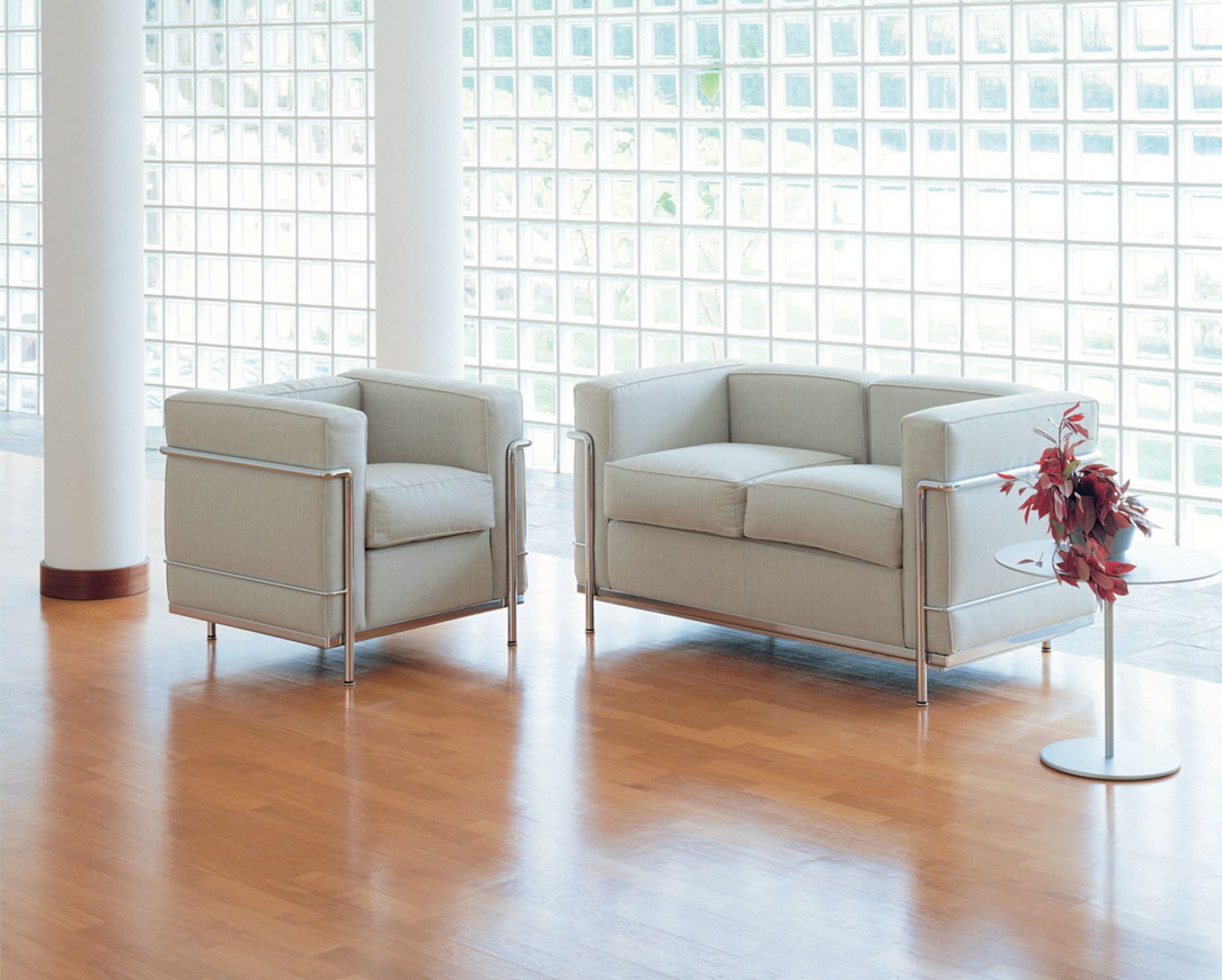 2 Fauteuil Grand Confort Petit Modèle Armchair Cassina