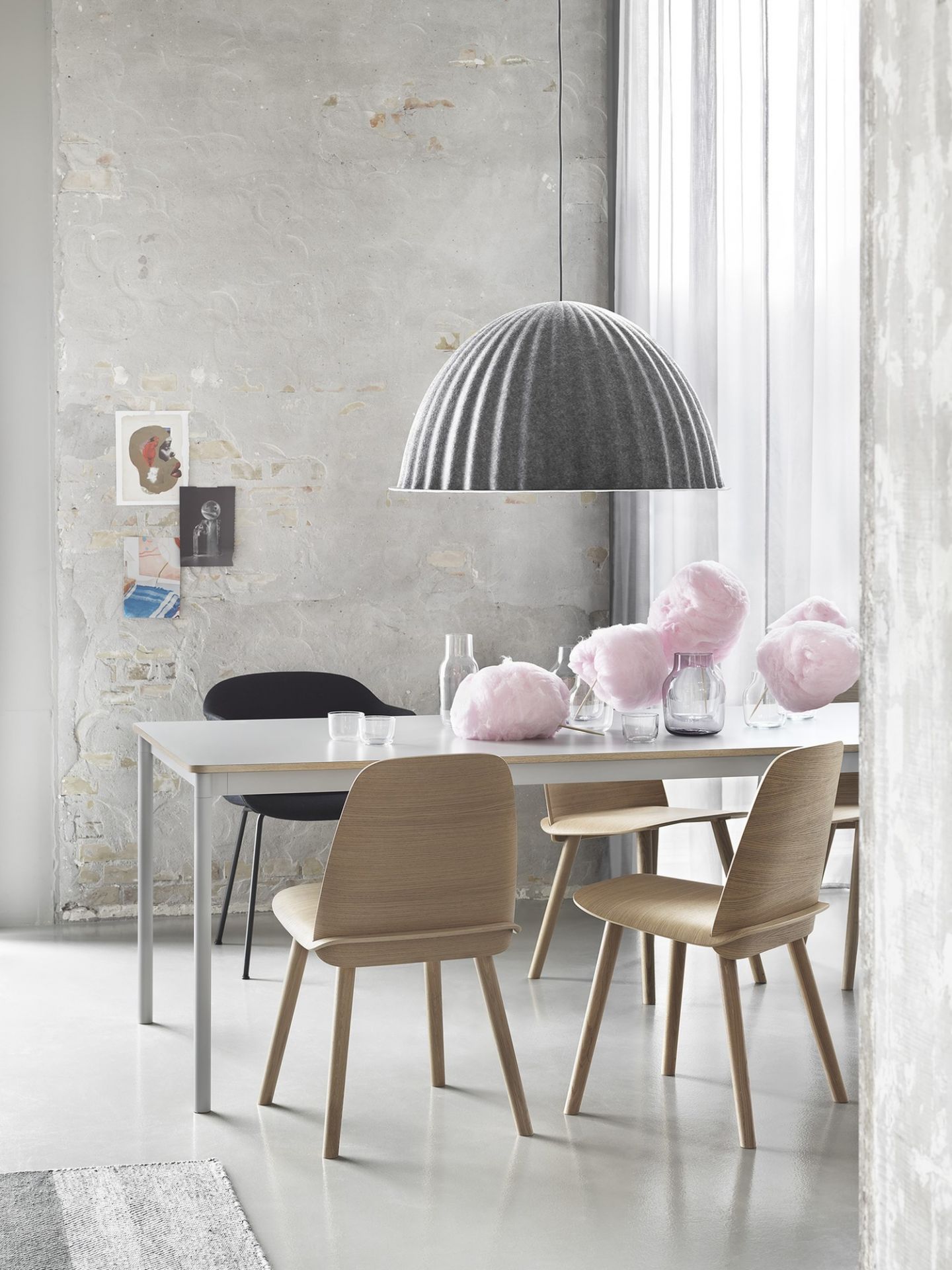 Under The Bell Pendant Lamp 82 Muuto