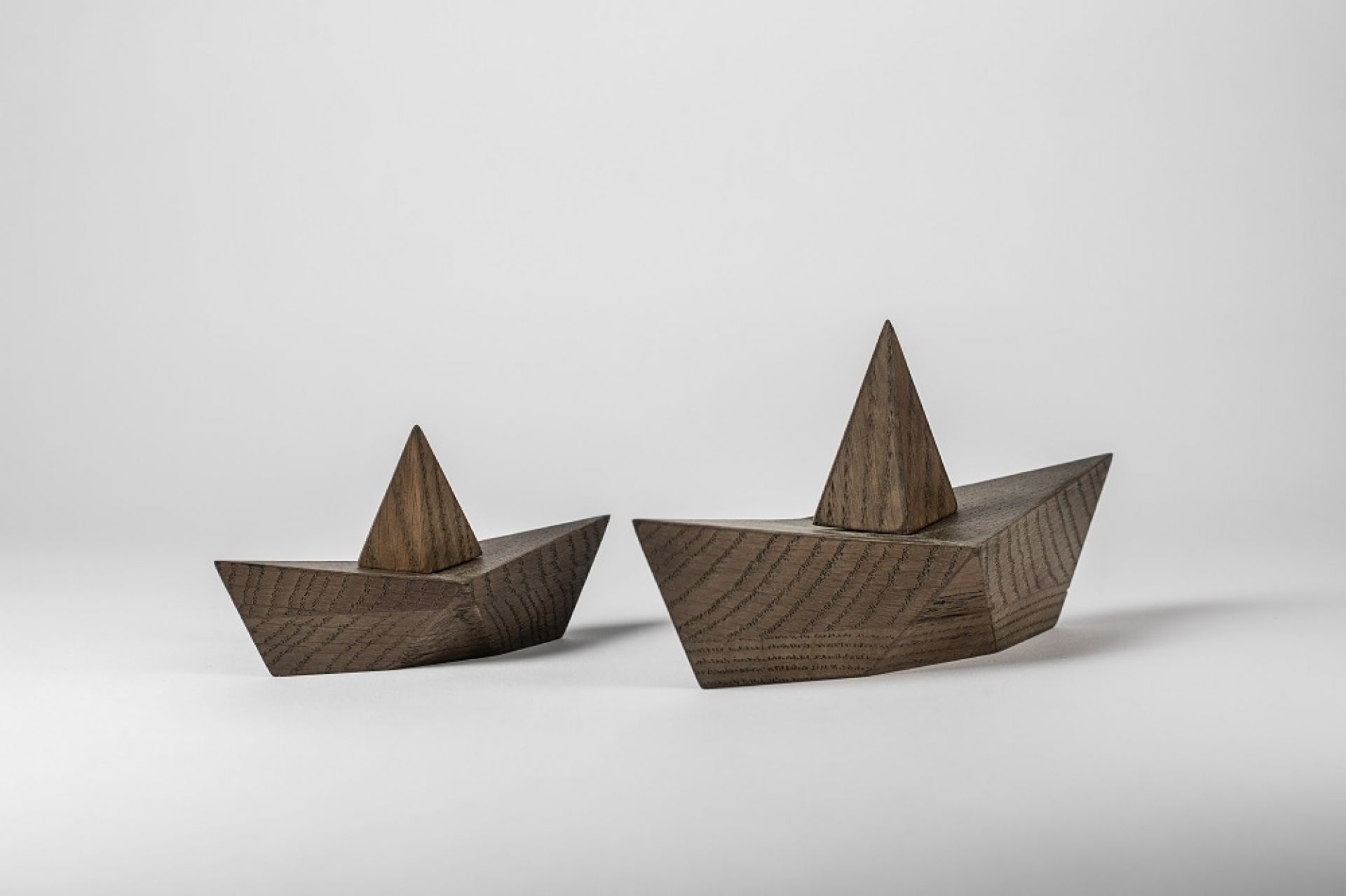 Admiral Paper boat Decoration figure Wood Boyhood large Oak smoked SINGLE PIECES
