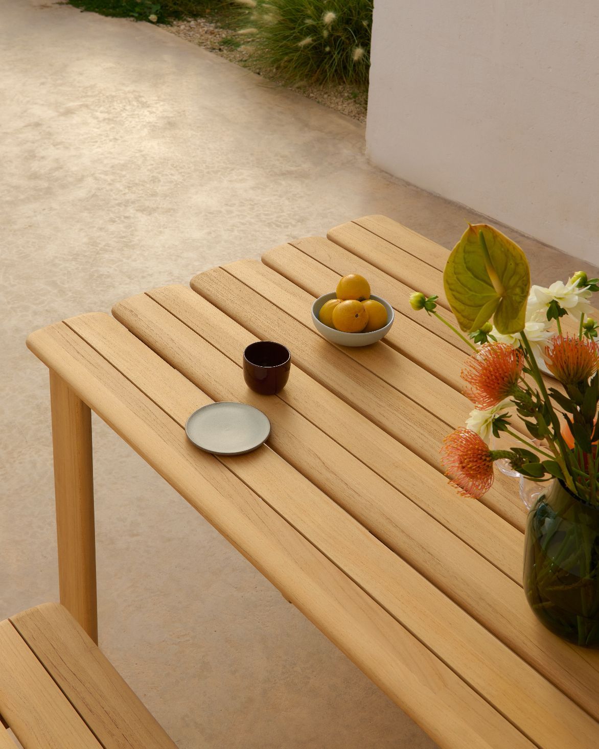 Assemble Table Teak Outdoor Muuto
