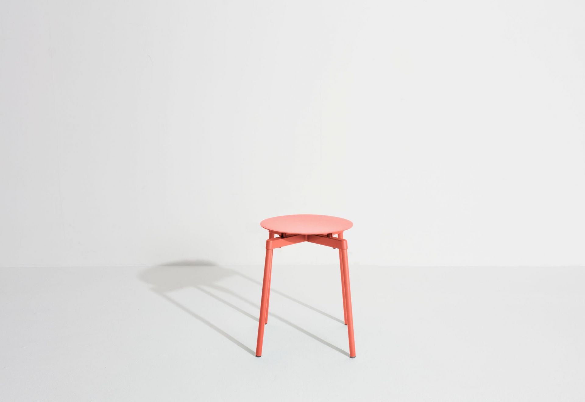 Fromme Stool Stool Petite Friture Coral