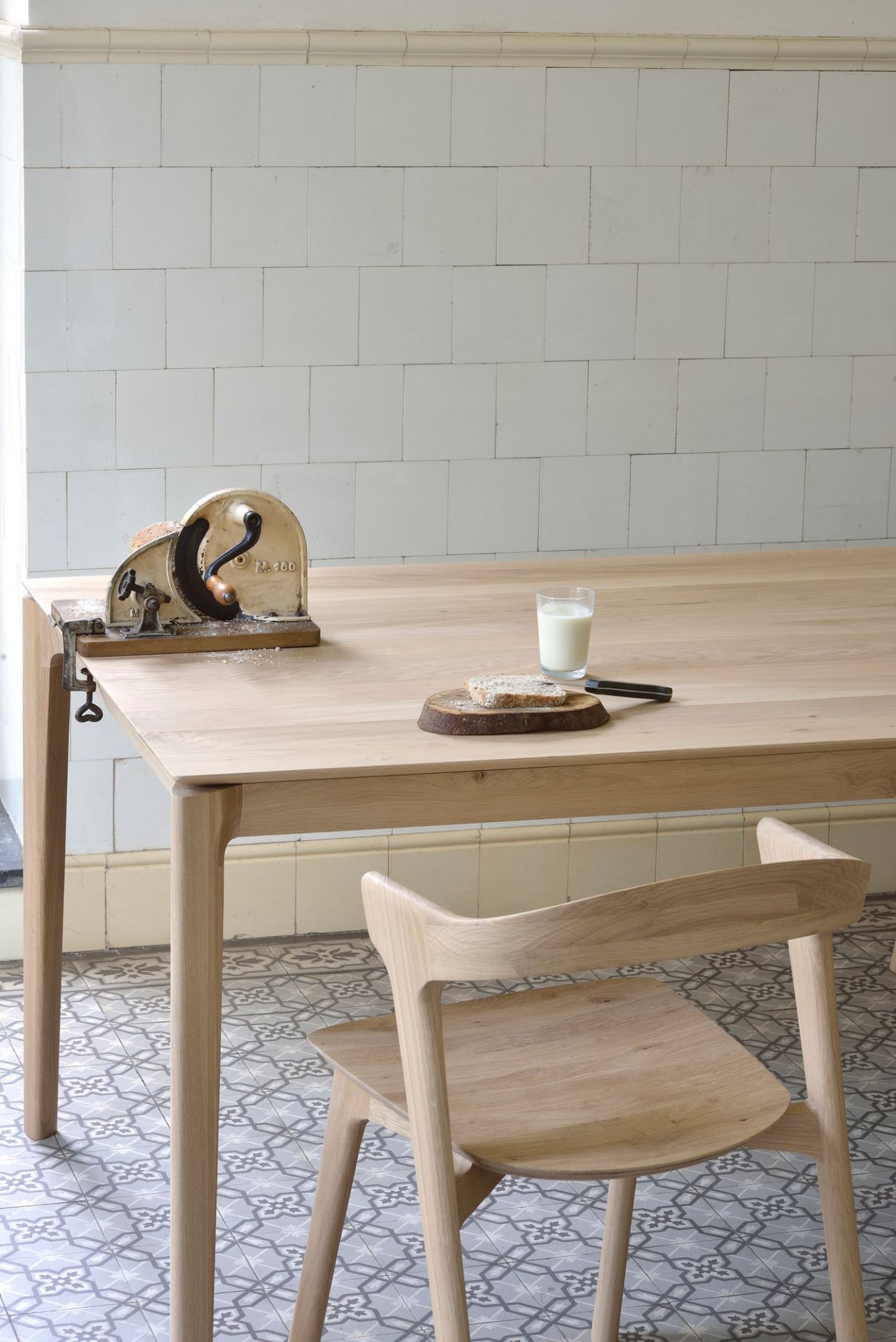 Bok chair oak without armrests Ethnicraft