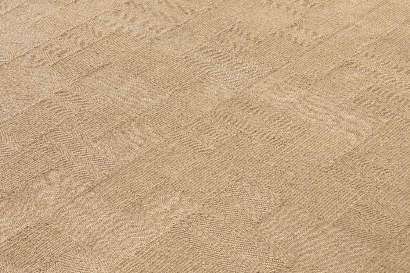 Roots Rug 04 192 x 240cm Gan