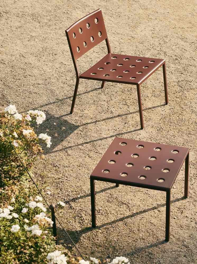 Balcony Outdoor Table H 38,5 cm Chalk beige Hay SINGLE PIECES