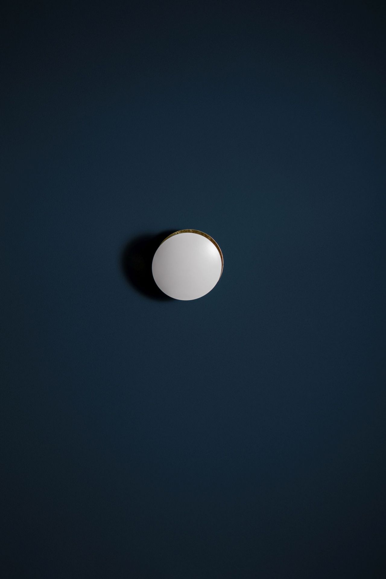 Lederam W wall lamp Catellani & Smith