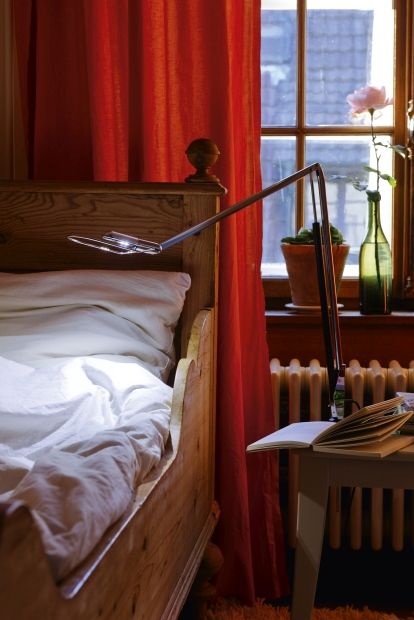 Lifto LED Table Lamp dimmable Belux Lifto LED Table Lamp dimmable Belux