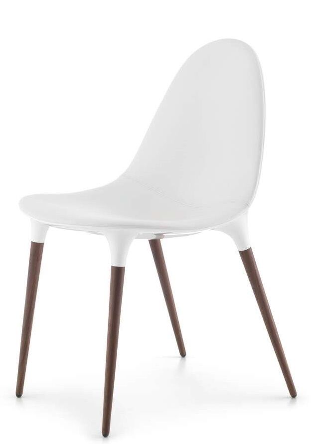 245 Caprice Chair Four-legged frame Cassina