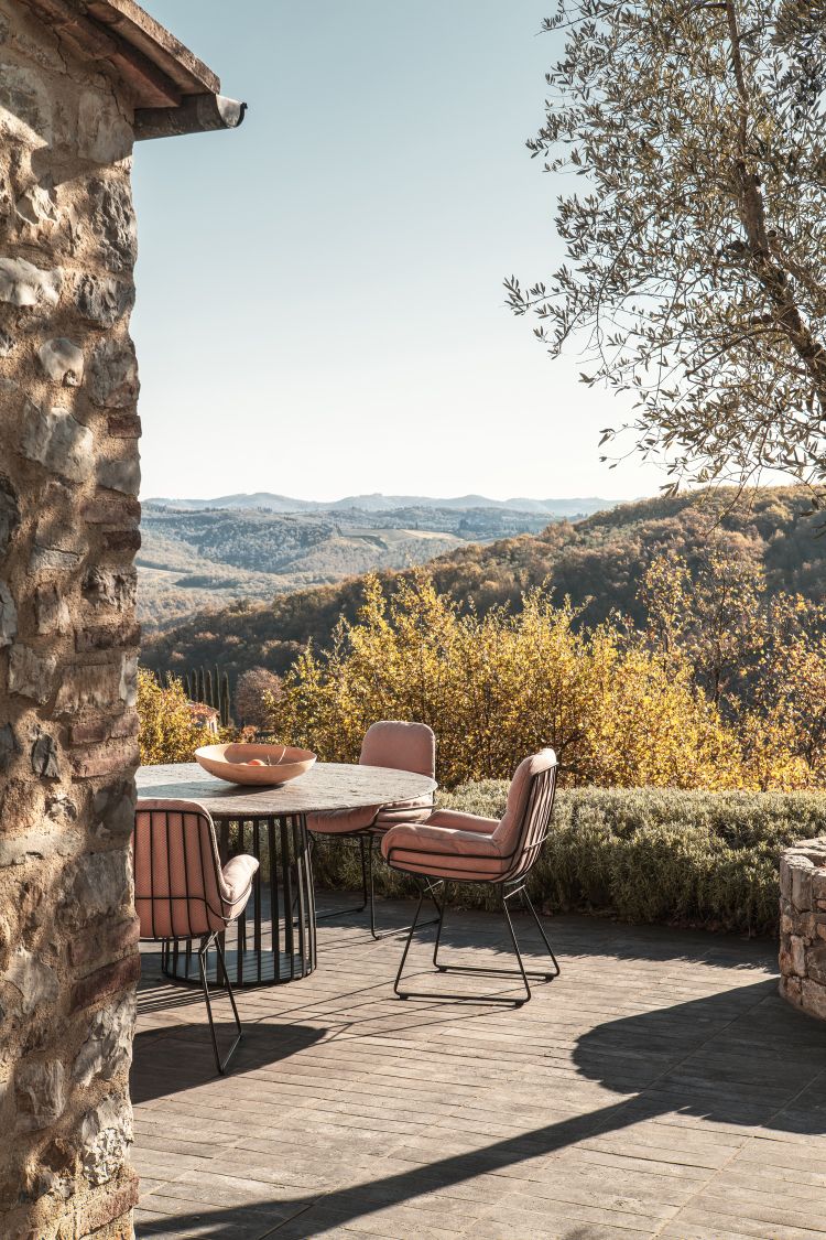 BC 07 Basket Outdoor Table 110 x 75cm Janua