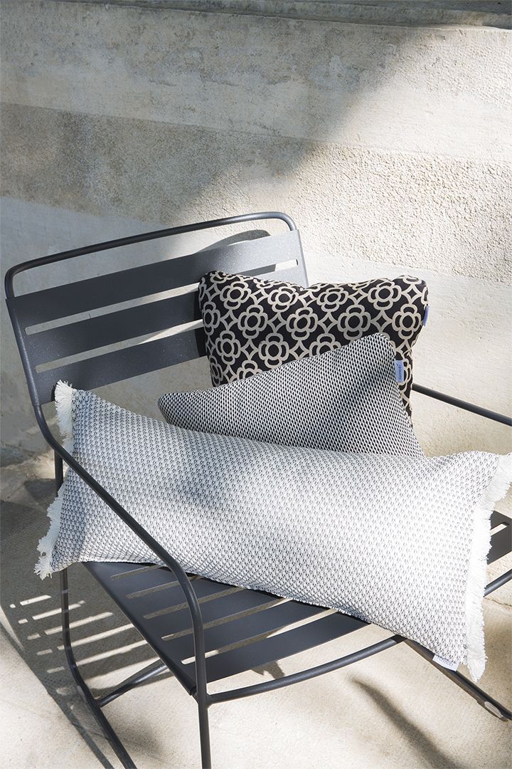 Surprising Low Armchair Outdoor Fermob Surprising Low Armchair Outdoor Fermob