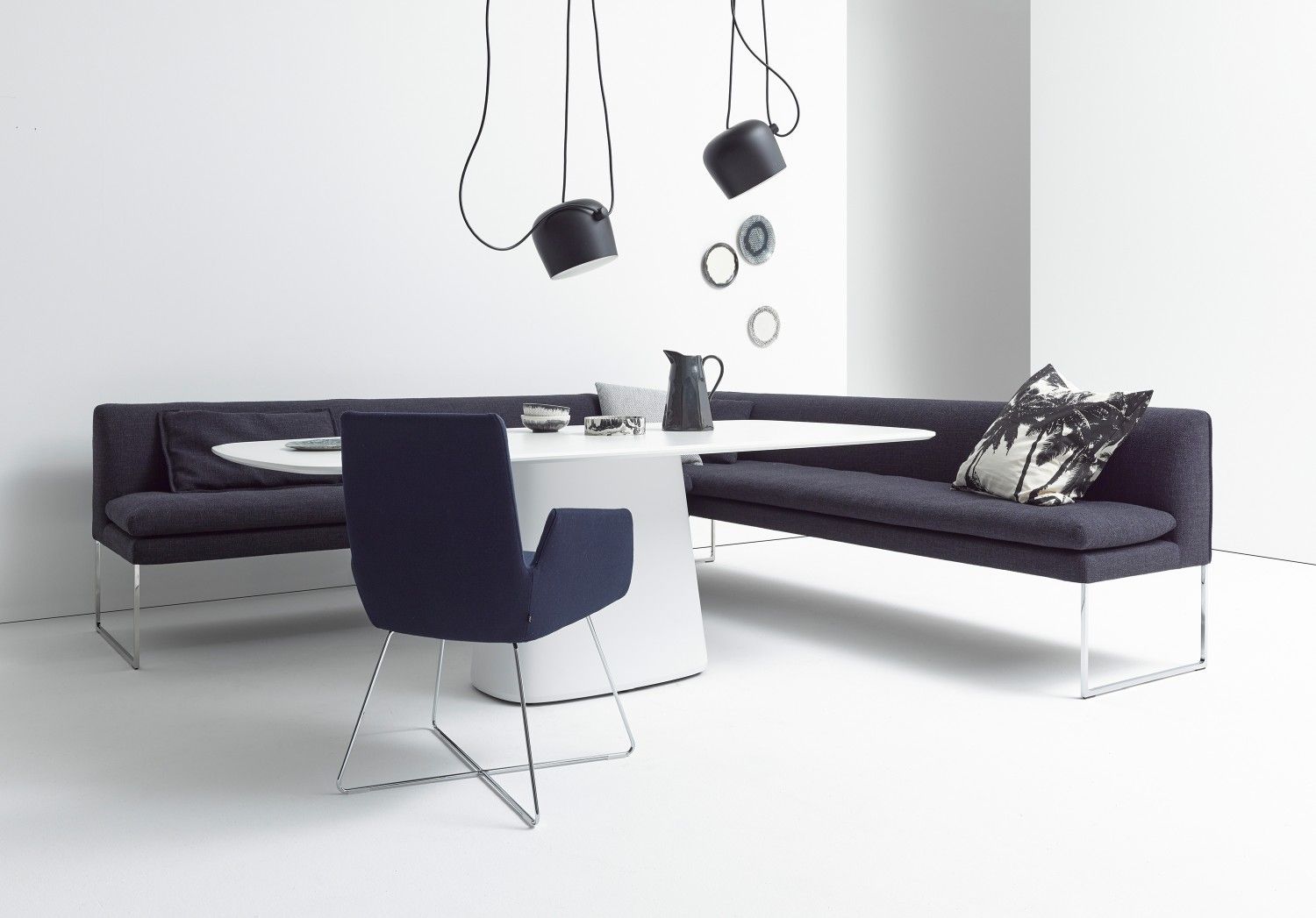 Mell Upholstered Bench Cor