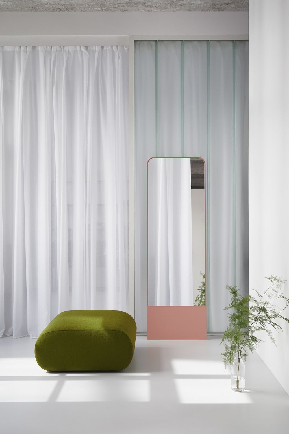 FRIEDRICH Mirror Ash Apricosa OUT
